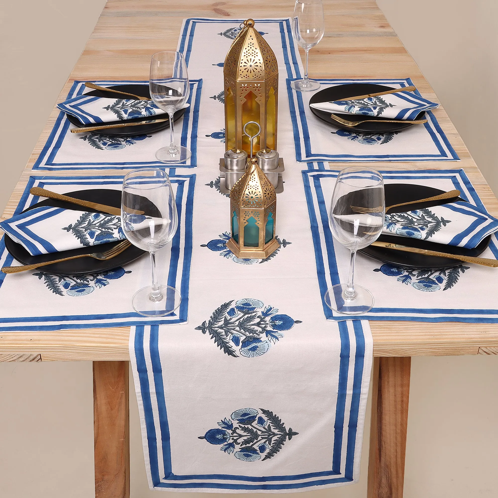 Block Boota Floral Printed Cotton Table Runner