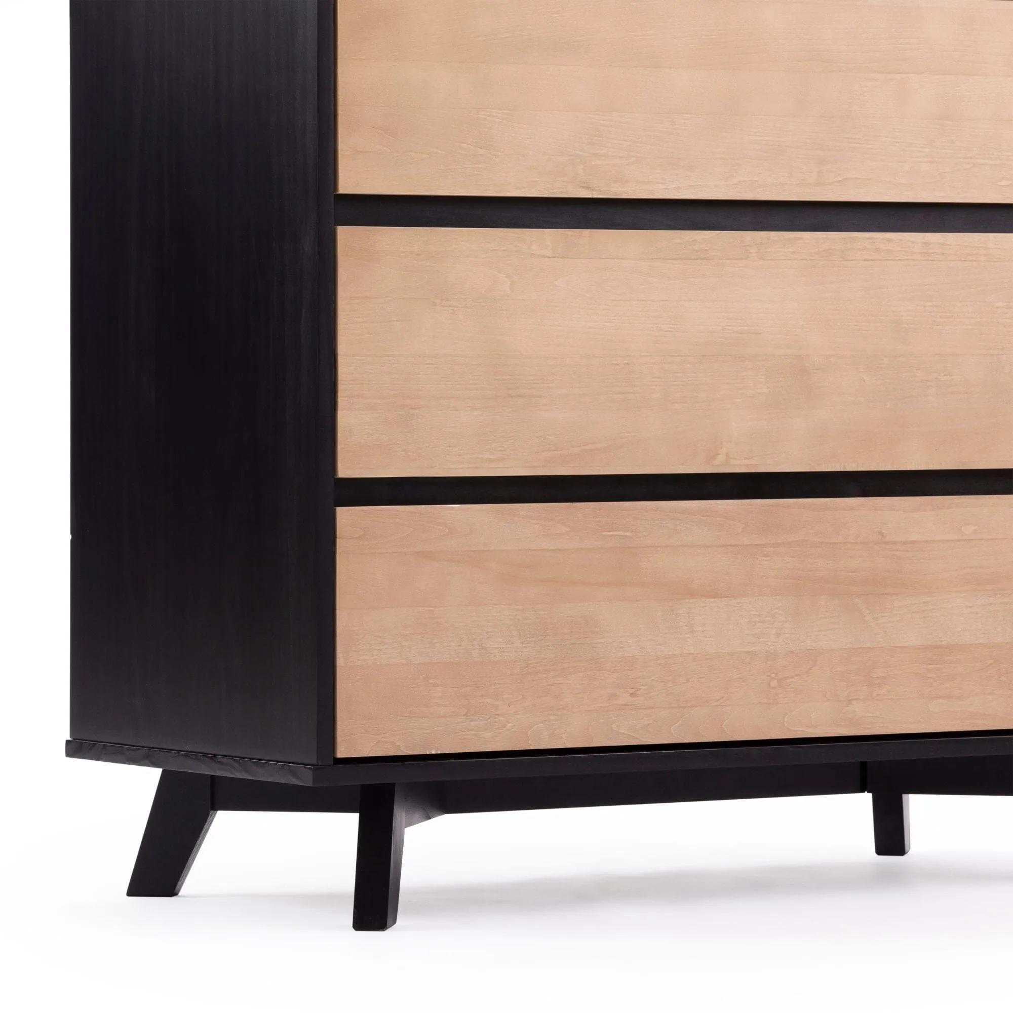 Modern 3-Drawer Dresser