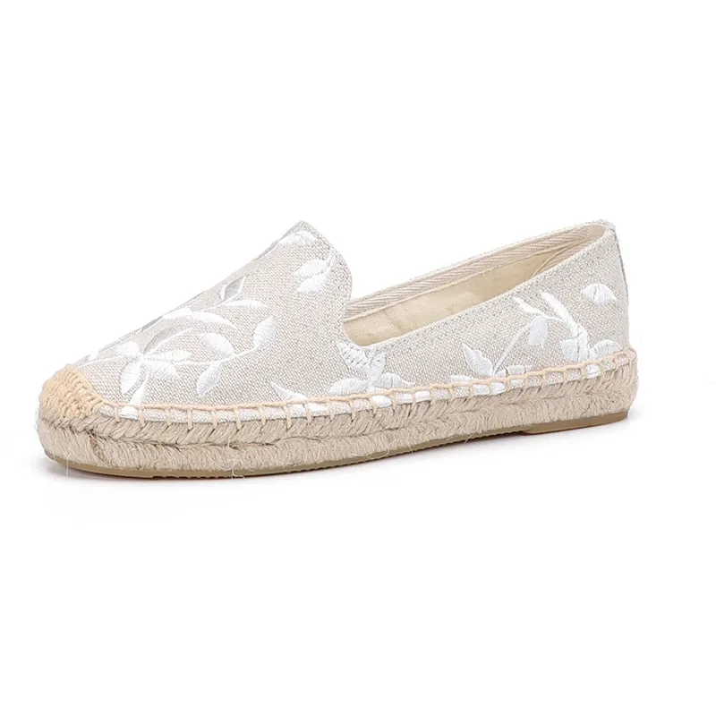 Native Lightweight and Comfortable Floral Espadrilles