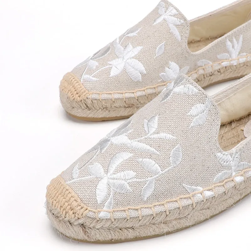 Native Lightweight and Comfortable Floral Espadrilles