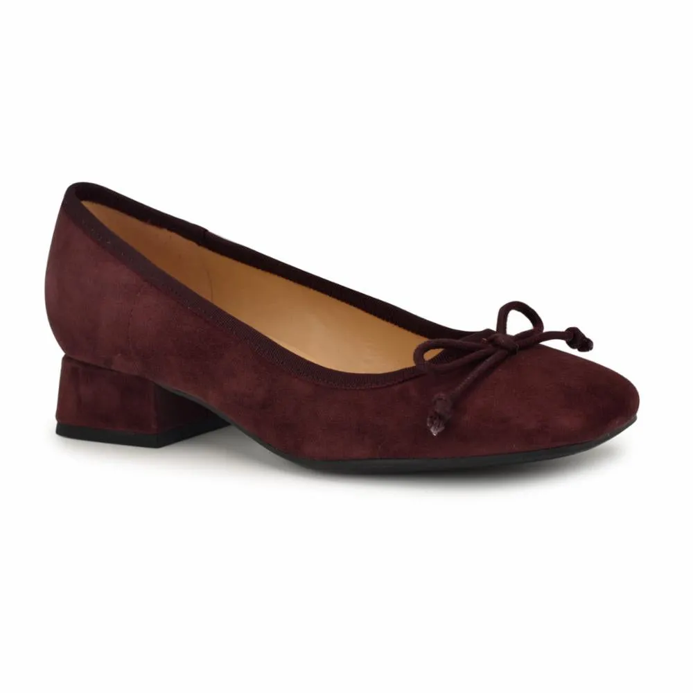 Nine West Women's Saruh Burgundy M