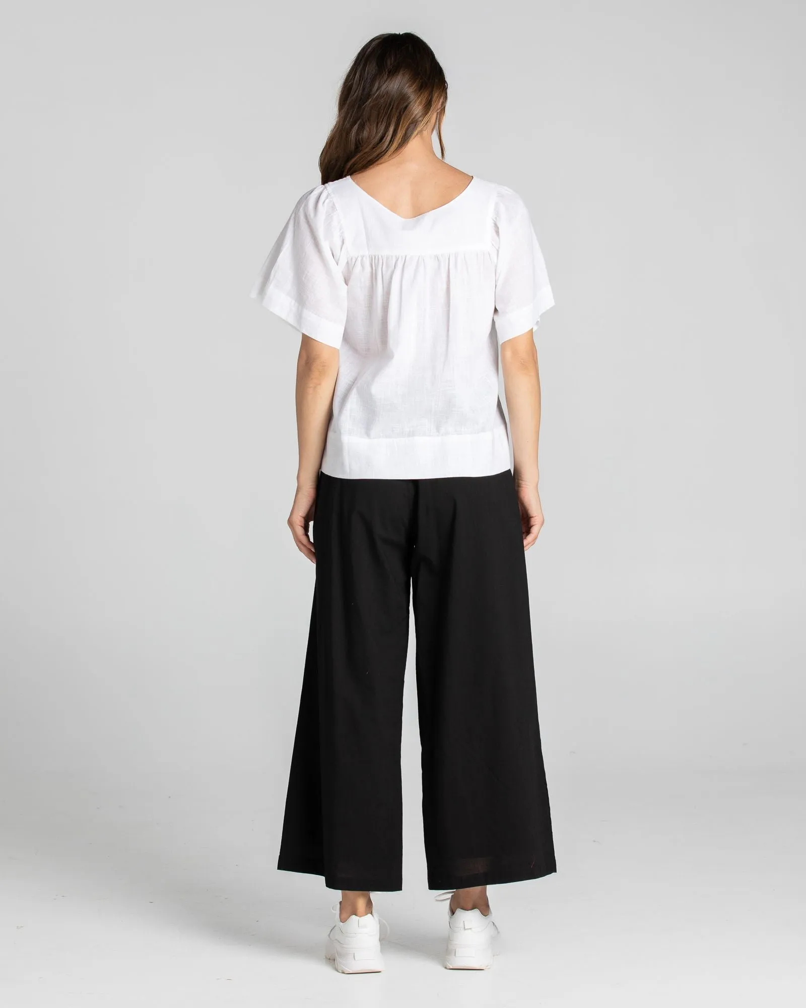 Ria Pant -Black