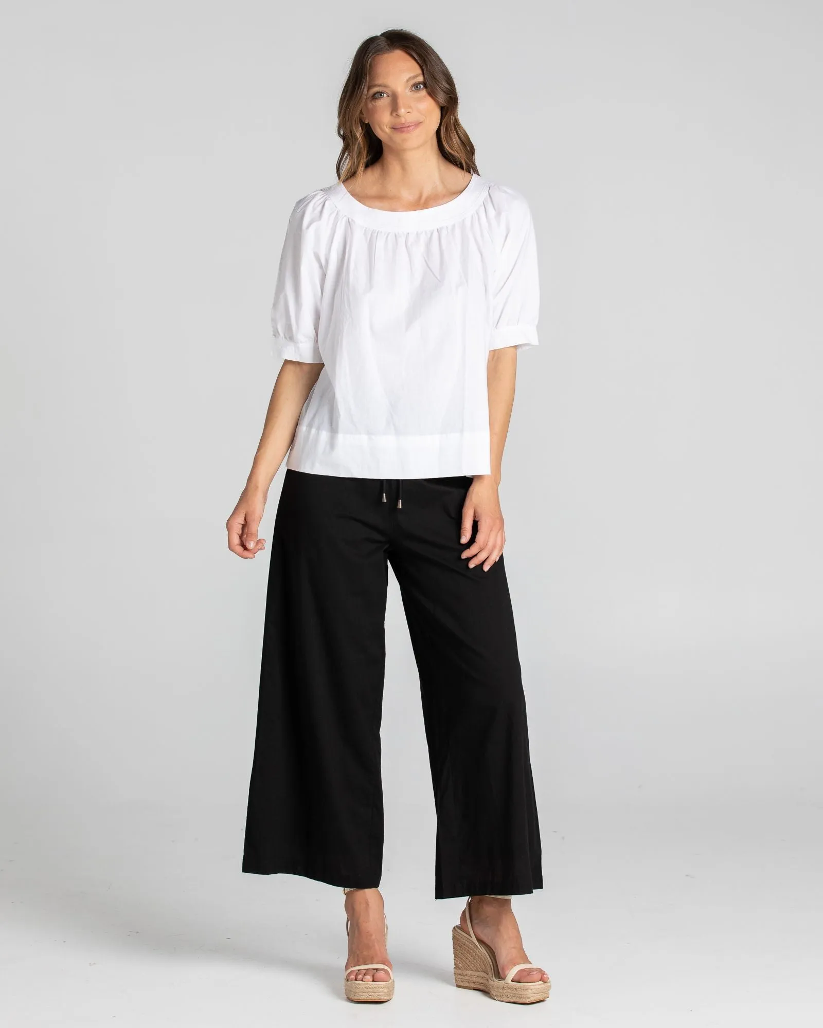 Ria Pant -Black